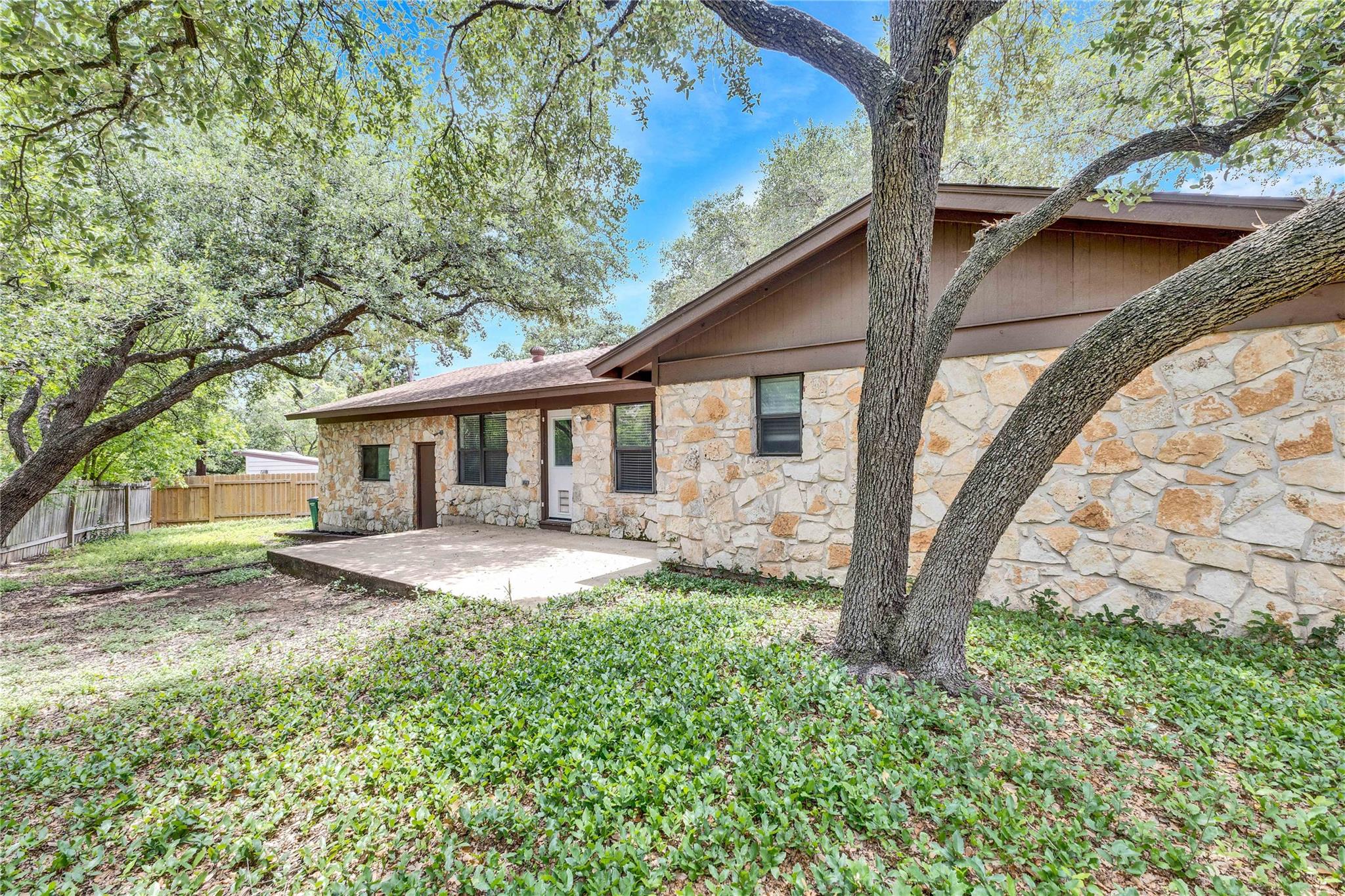 1410 Vista Ridge Cv Property Photo 26