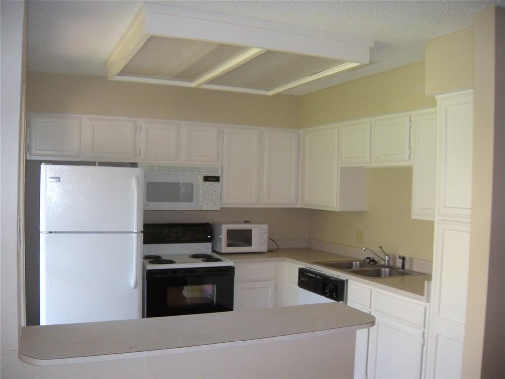 2110 Riogrande St #302 Property Photo 7