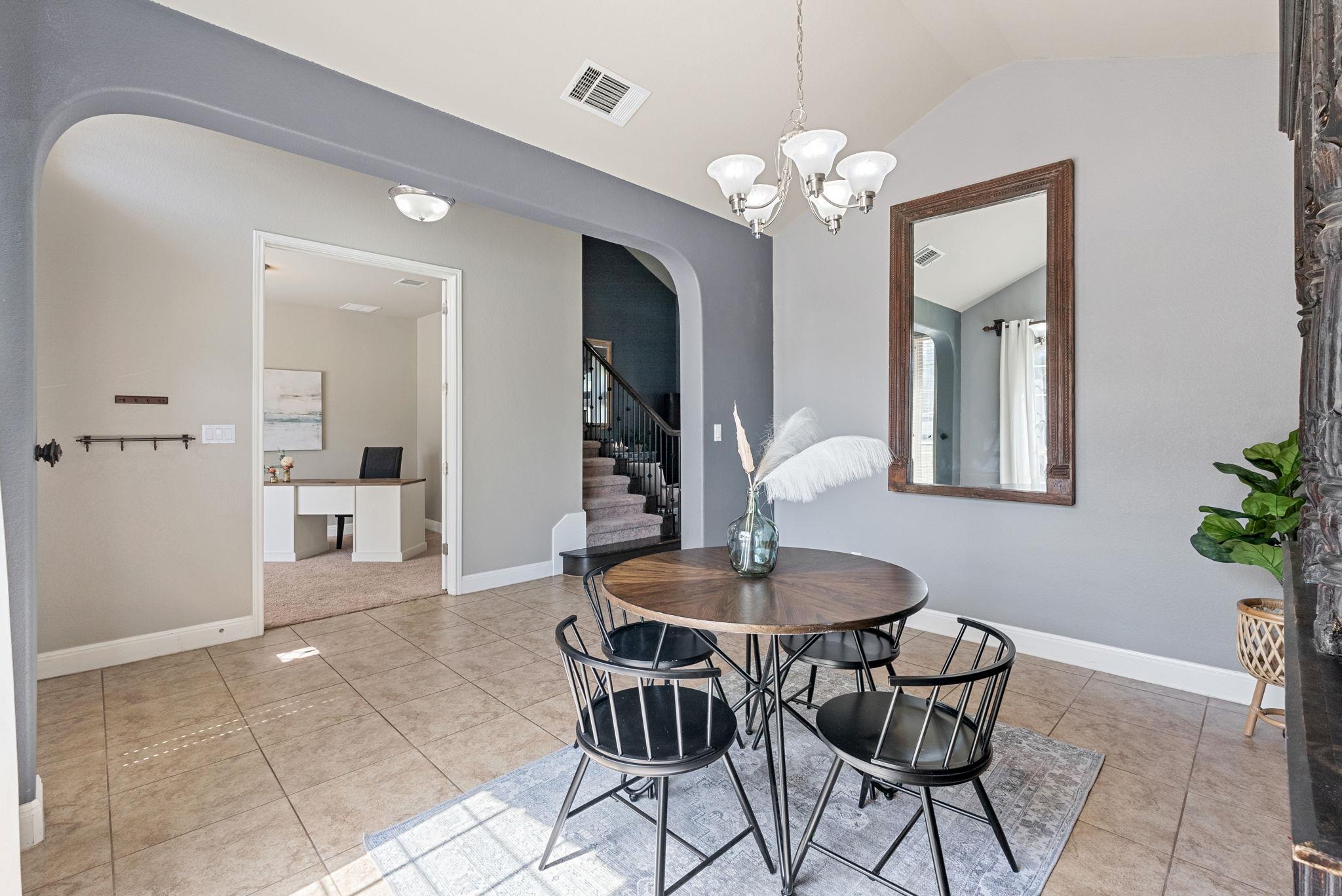 7817 Aria Loop Property Photo 5