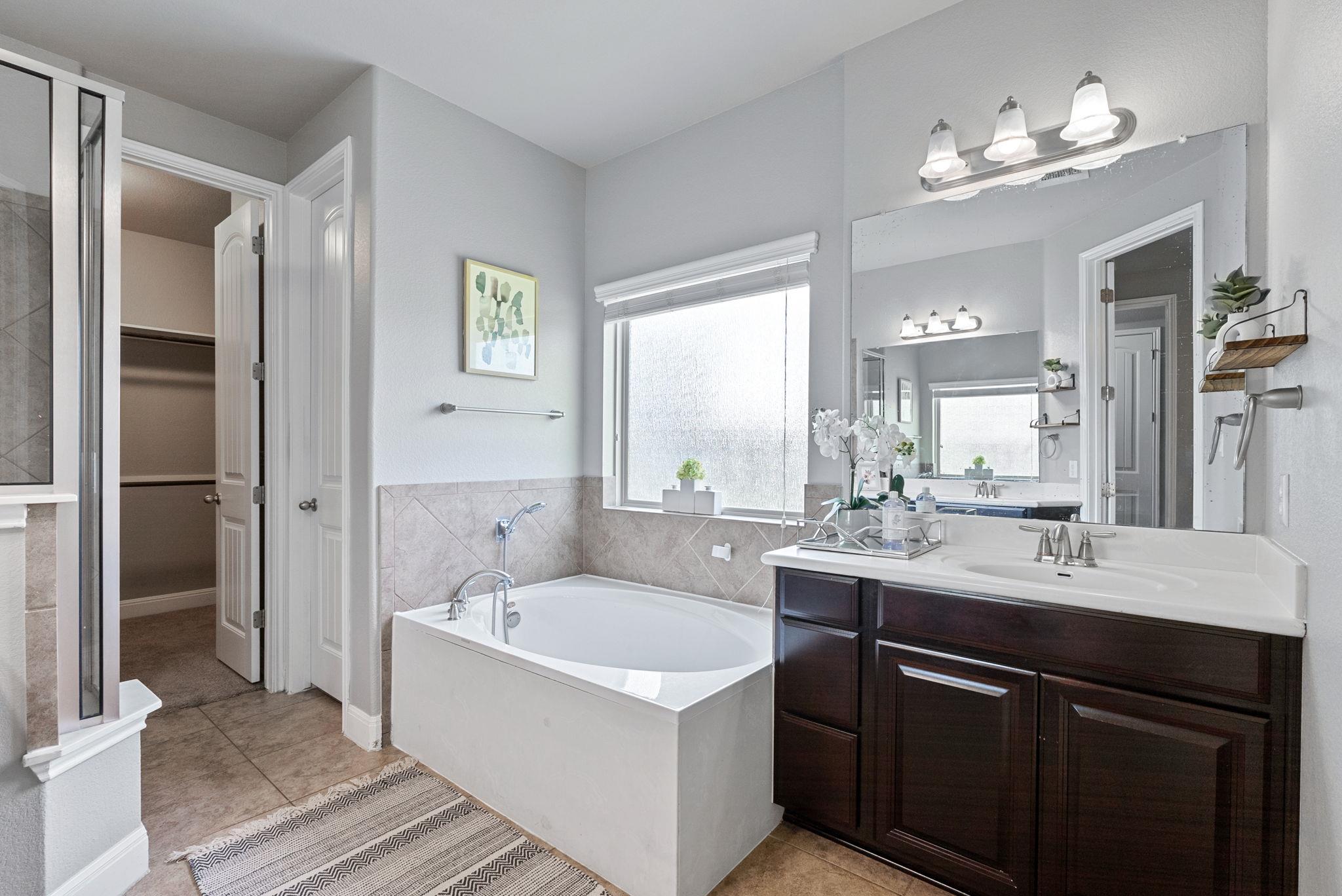 7817 Aria Loop Property Photo 23