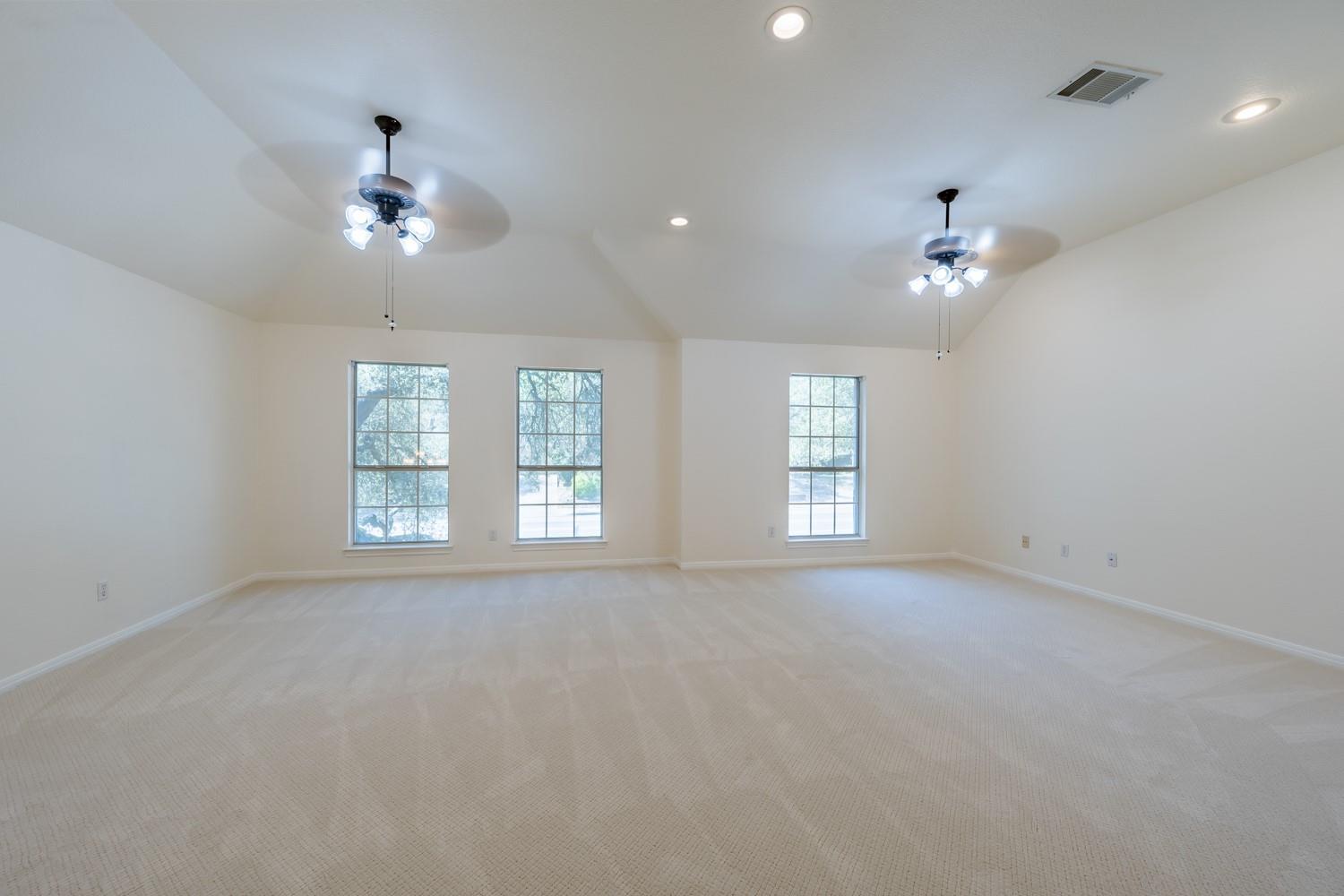 7724 Yaupon Dr Property Photo 25