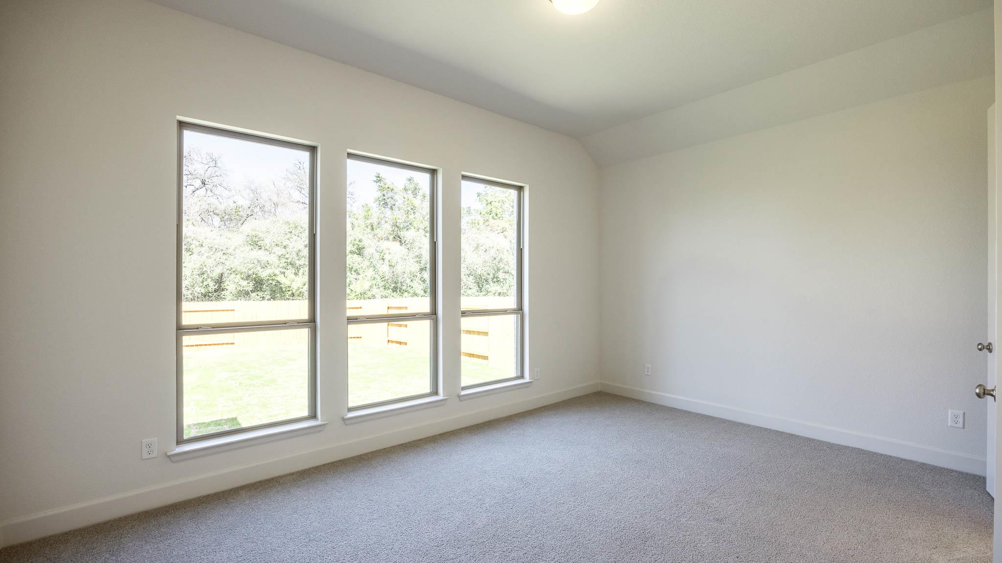 177 Plumbago Loop Property Photo 8