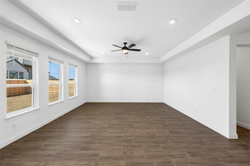 17305 Silverman Dr Property Photo 12