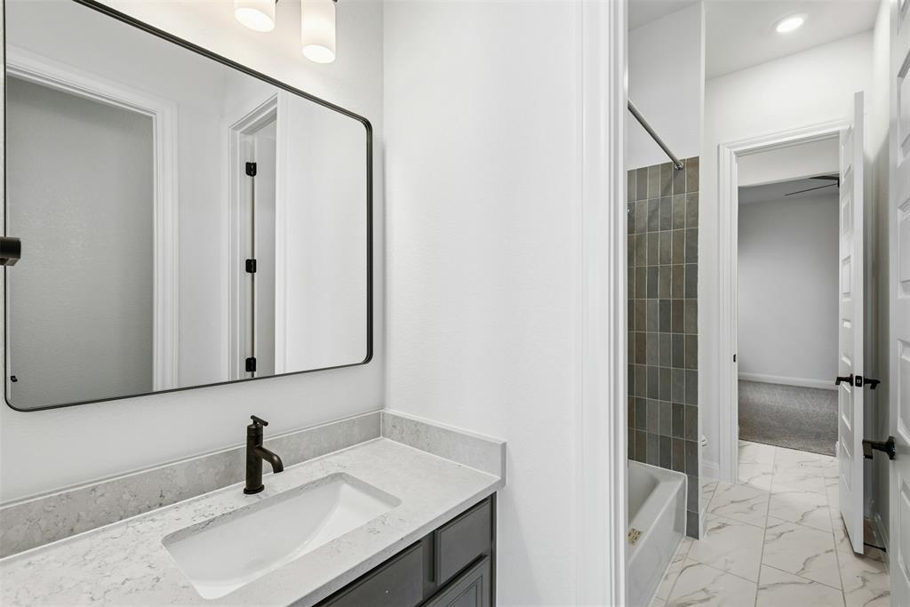 17305 Silverman Dr Property Photo 27