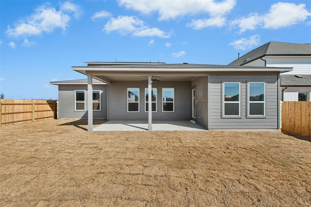 17305 Silverman Dr Property Photo 33