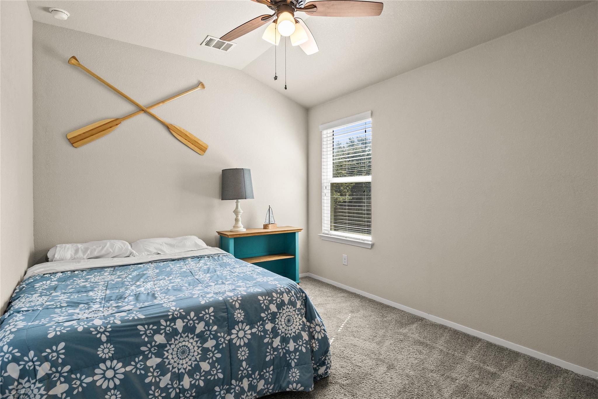 21204 Santa Rosa Ave Property Photo 13