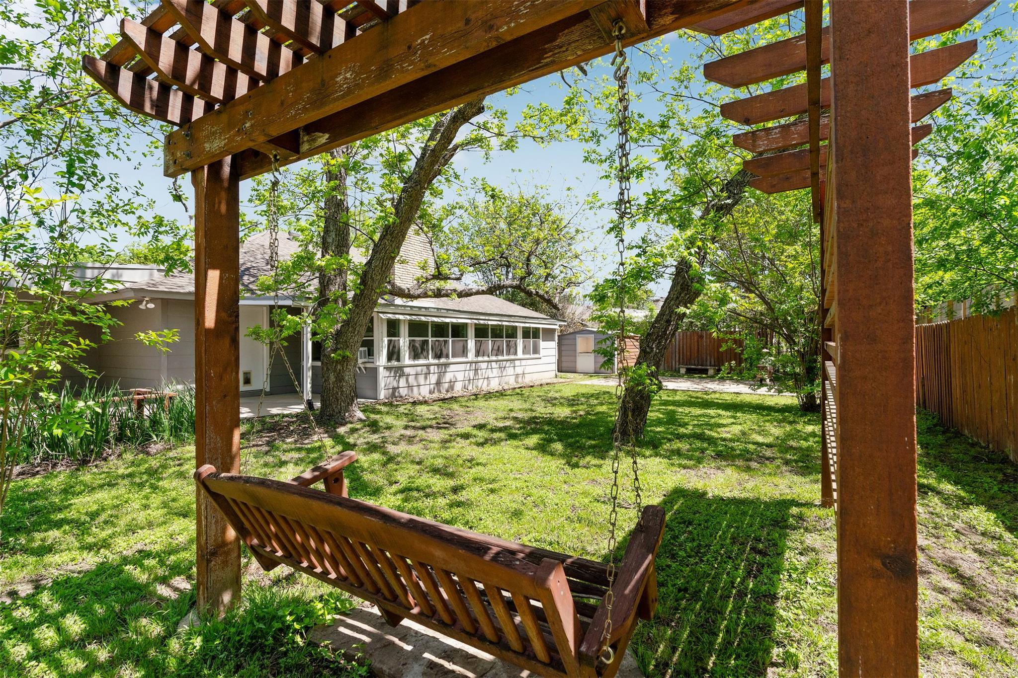 5805 Gateshead Dr Property Photo 32