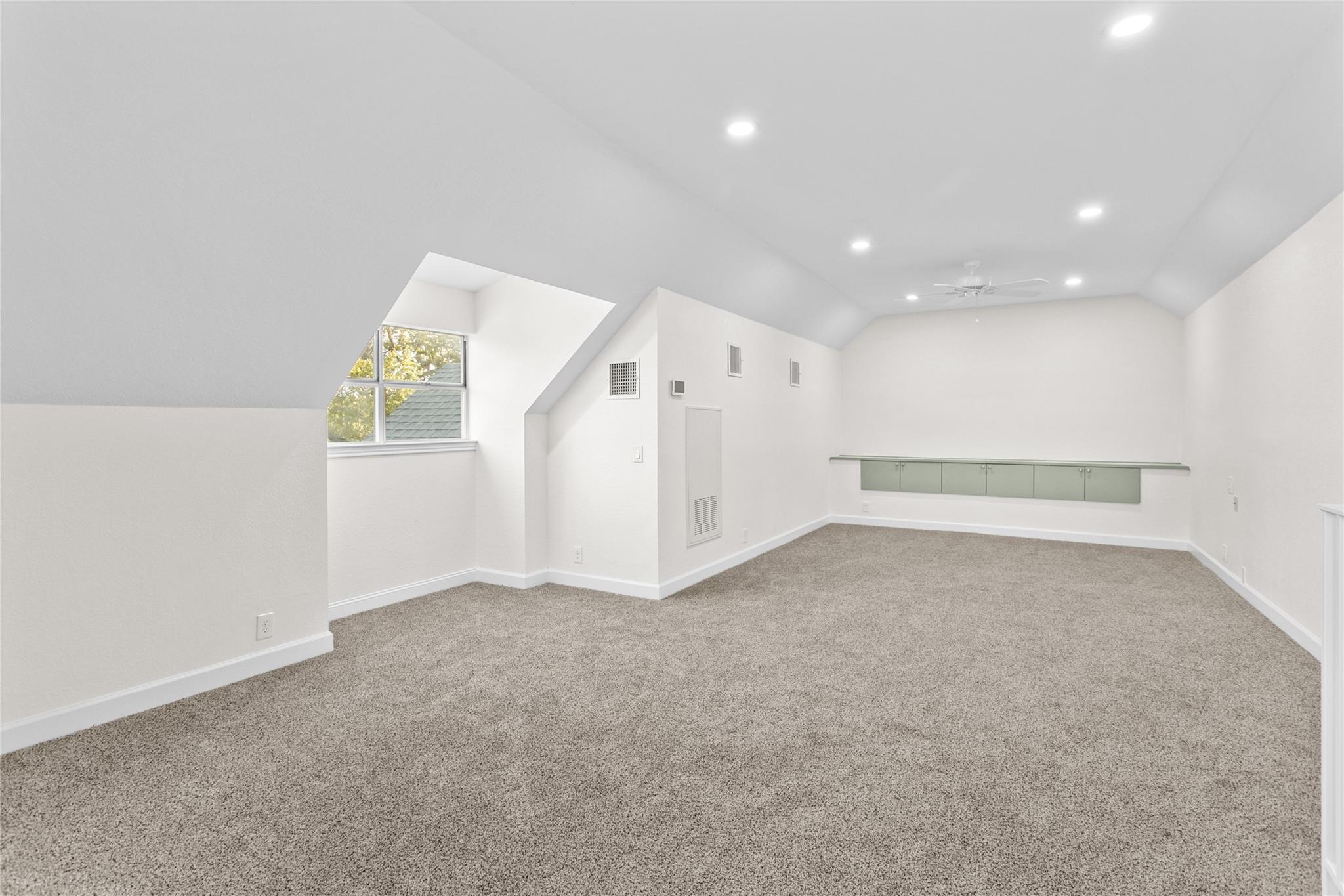 15407 A Fitzhugh Pl Property Photo 30