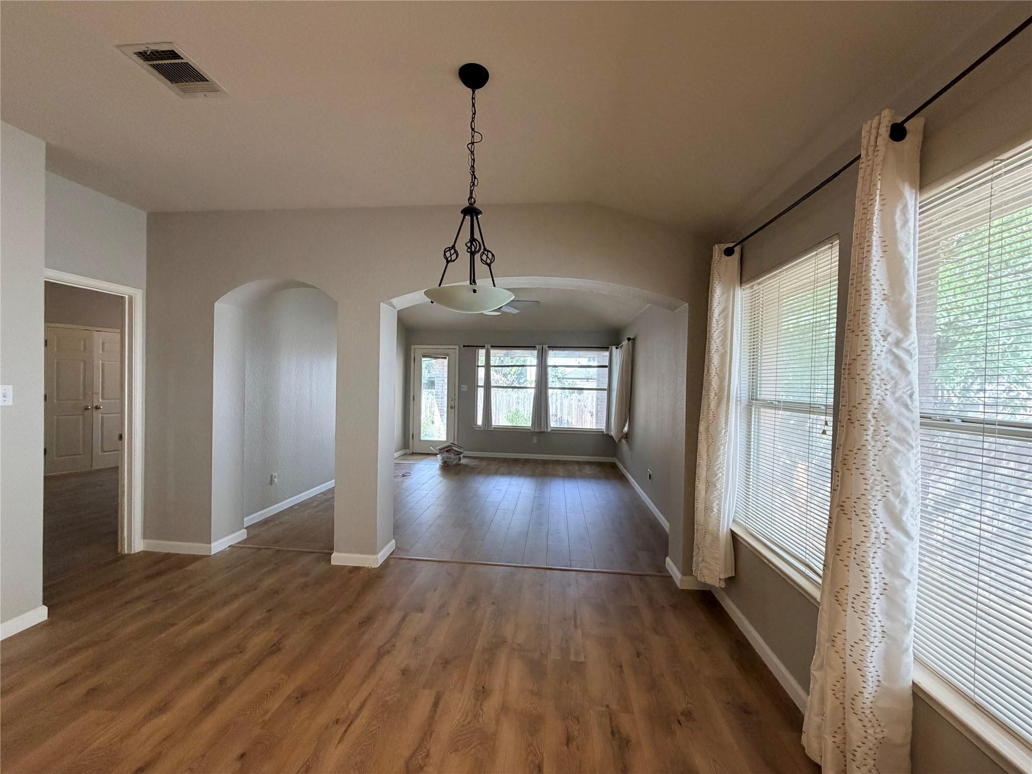3612 Texas Topaz Dr Property Photo 4