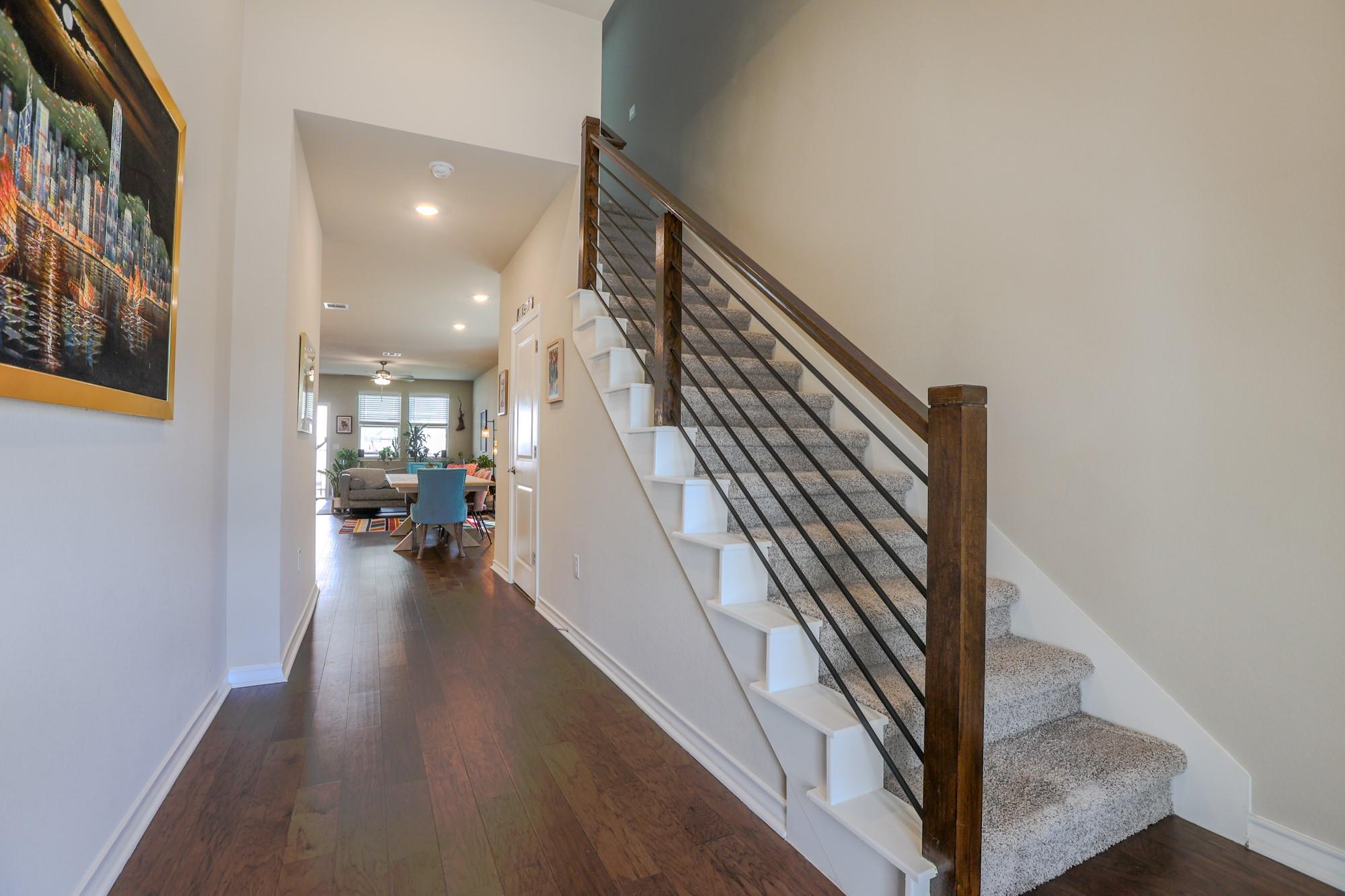 5409 Dimesky Ln Property Photo 3