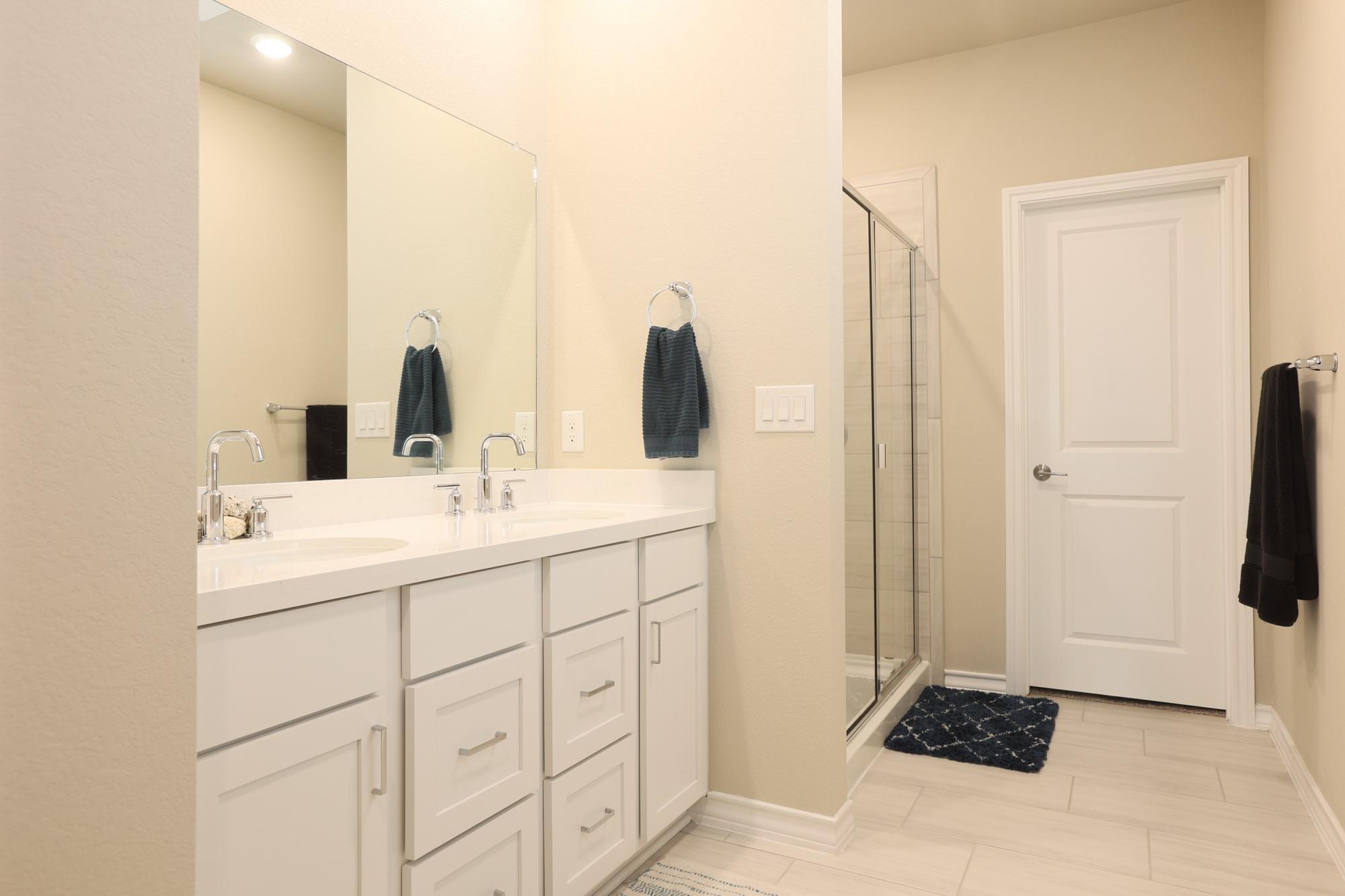 5409 Dimesky Ln Property Photo 14