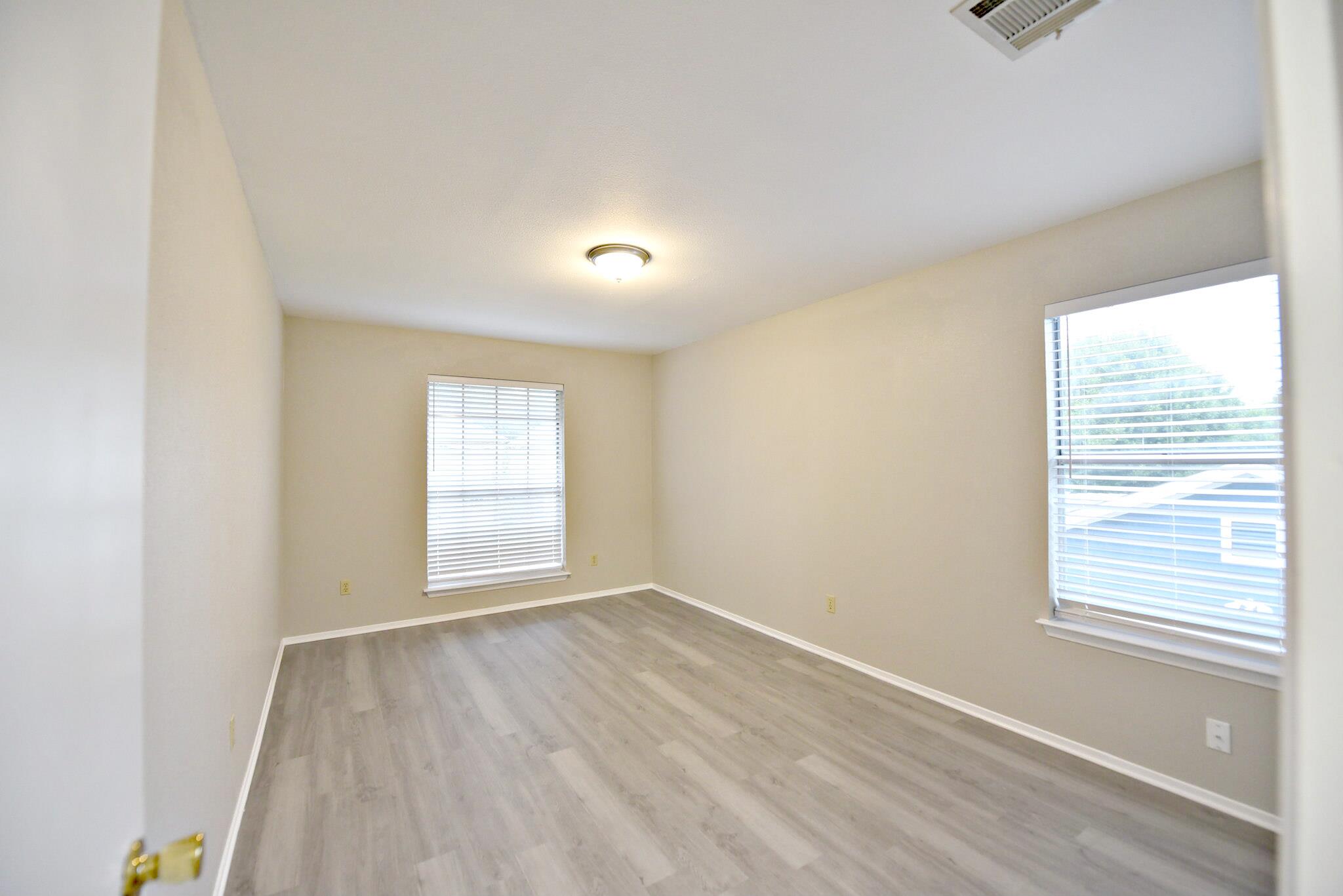 12801 Margit Dr Property Photo 17