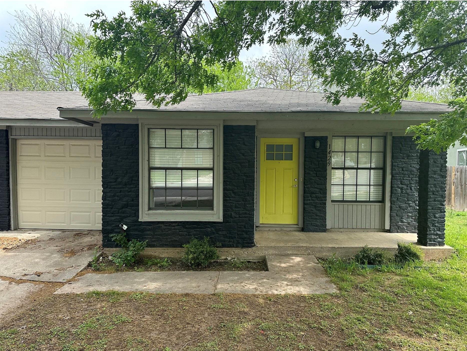 1429 Hyridge Cir Property Photo 1