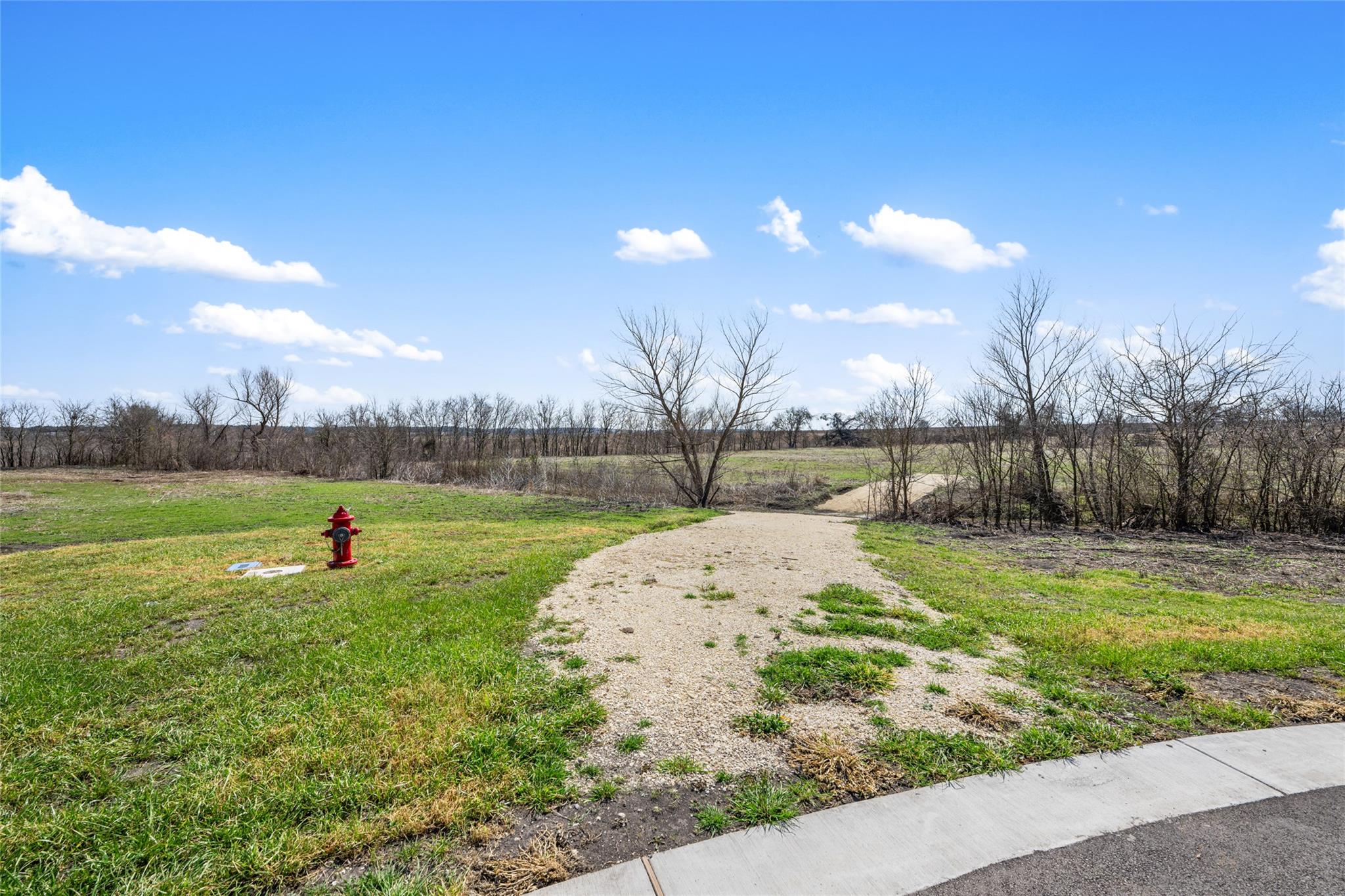 2558 E Fm 487 Property Photo 19