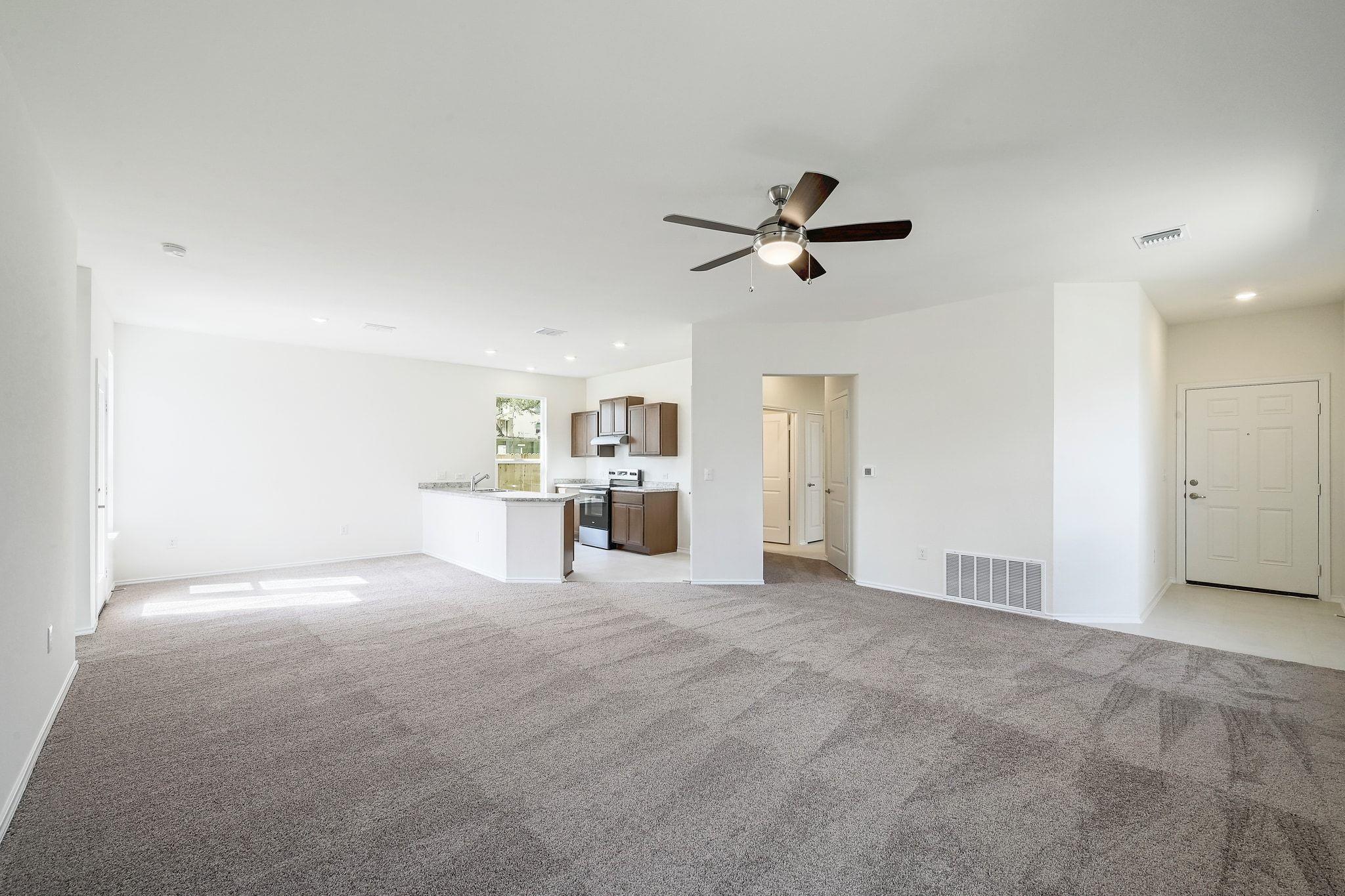 12113 Cantabria Rd Property Photo 4