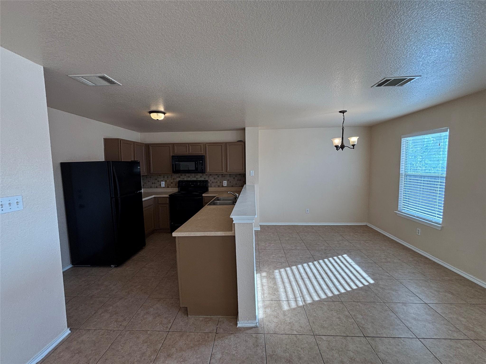 12840 Saint Mary Dr Property Photo 12