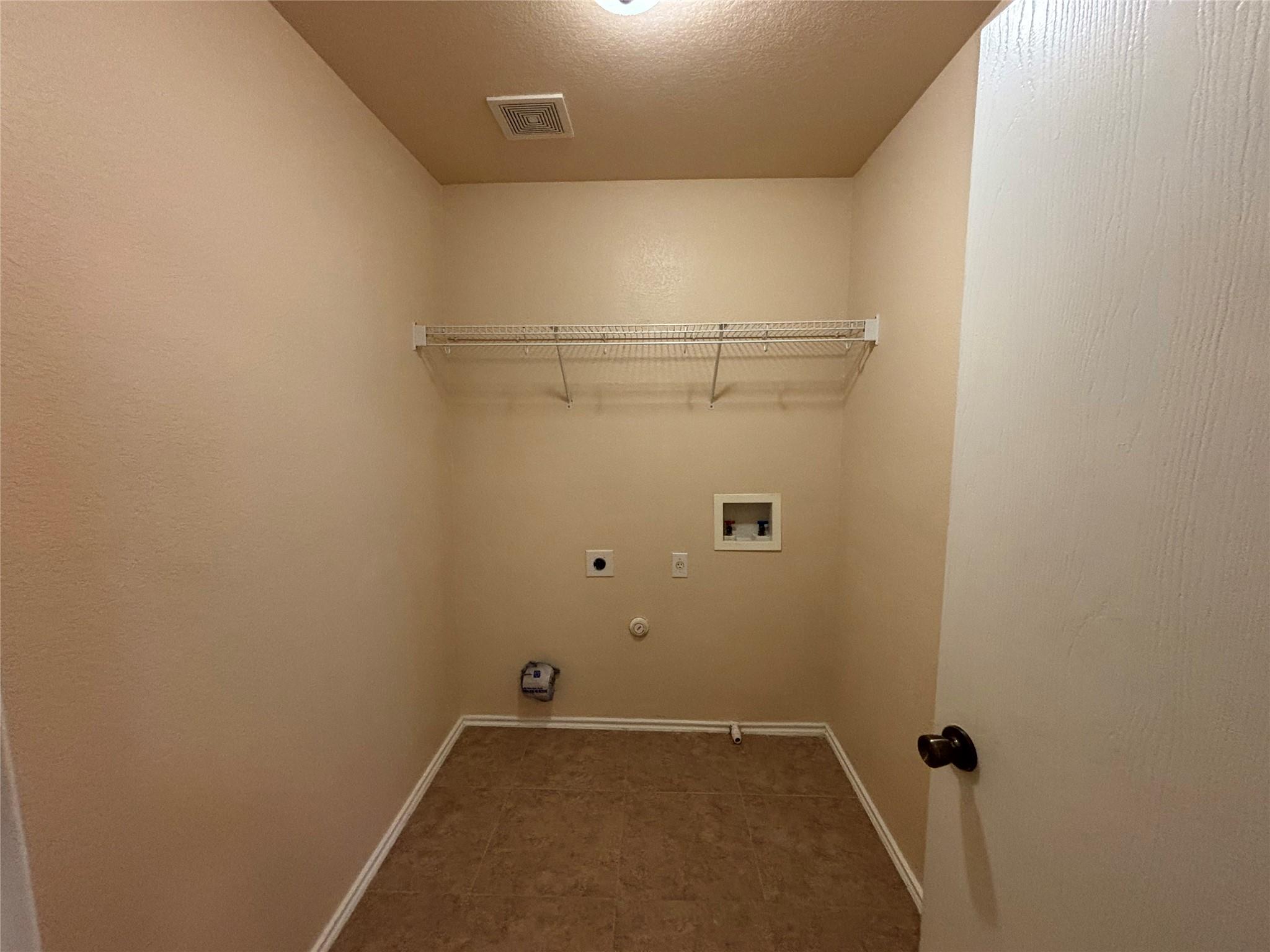 12840 Saint Mary Dr Property Photo 26