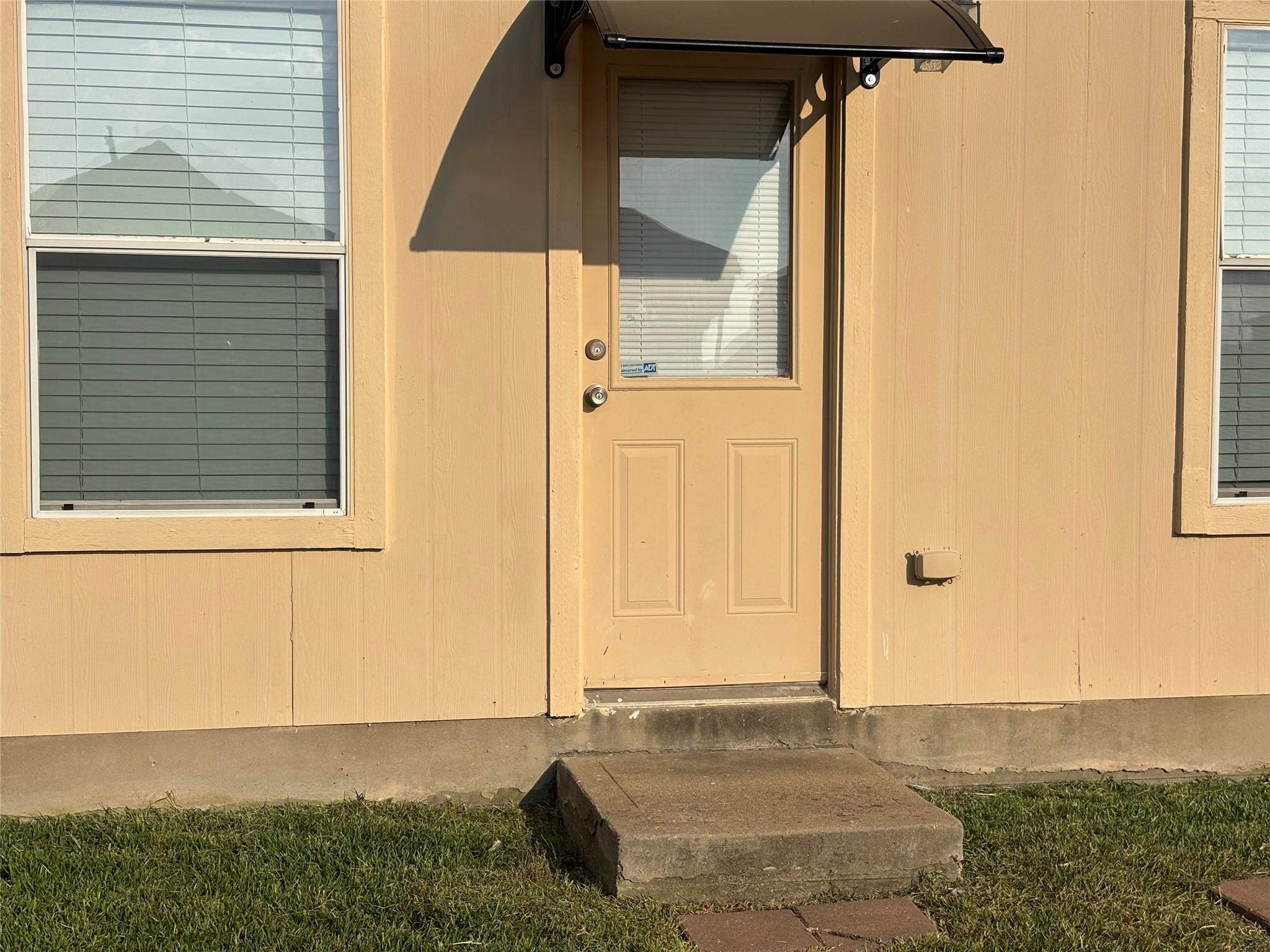 12840 Saint Mary Dr Property Photo 32