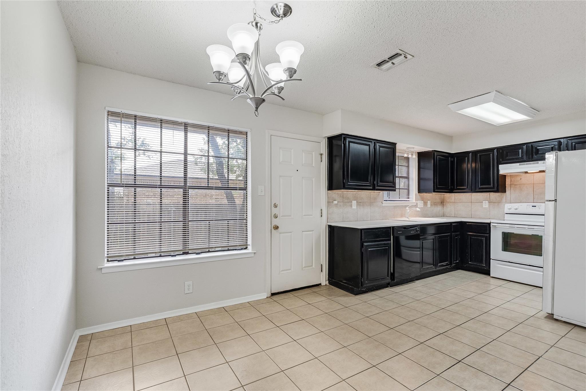 3801 Foust Trl #a Property Photo 8