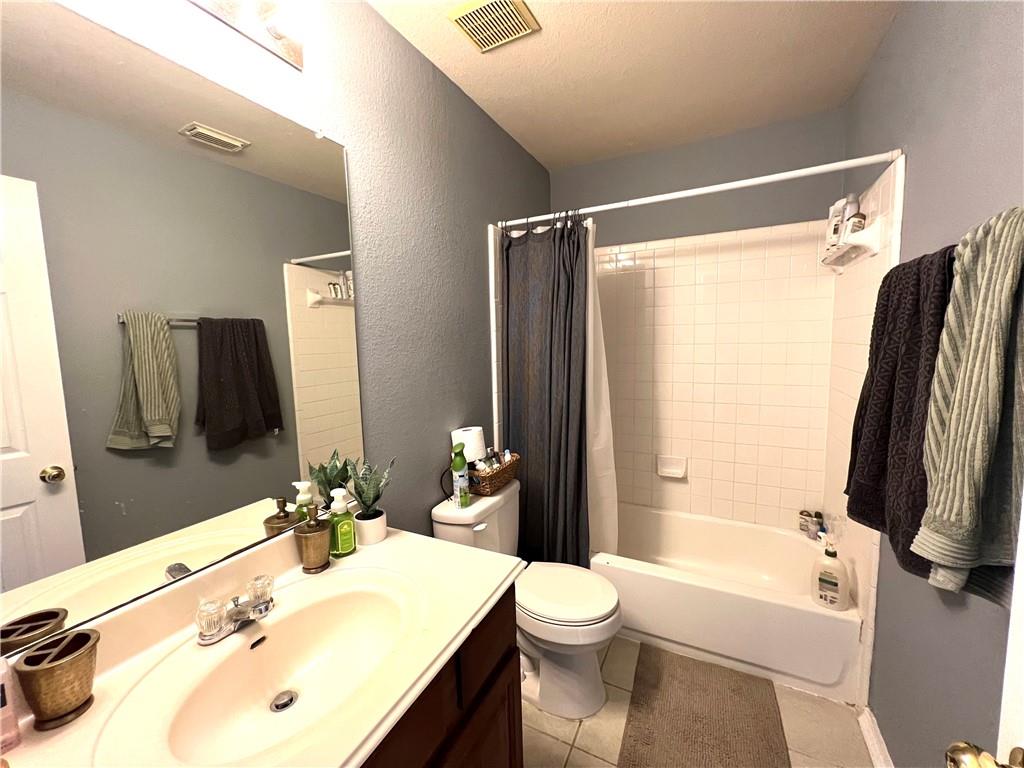802 Stevenage Dr Property Photo 24