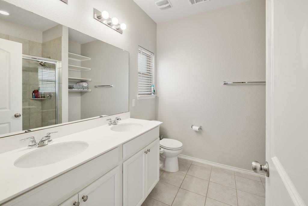 11912 Reindeer Dr Property Photo 18
