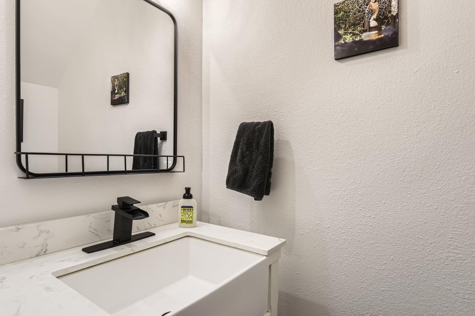 10103 Alcott Cv Property Photo 16