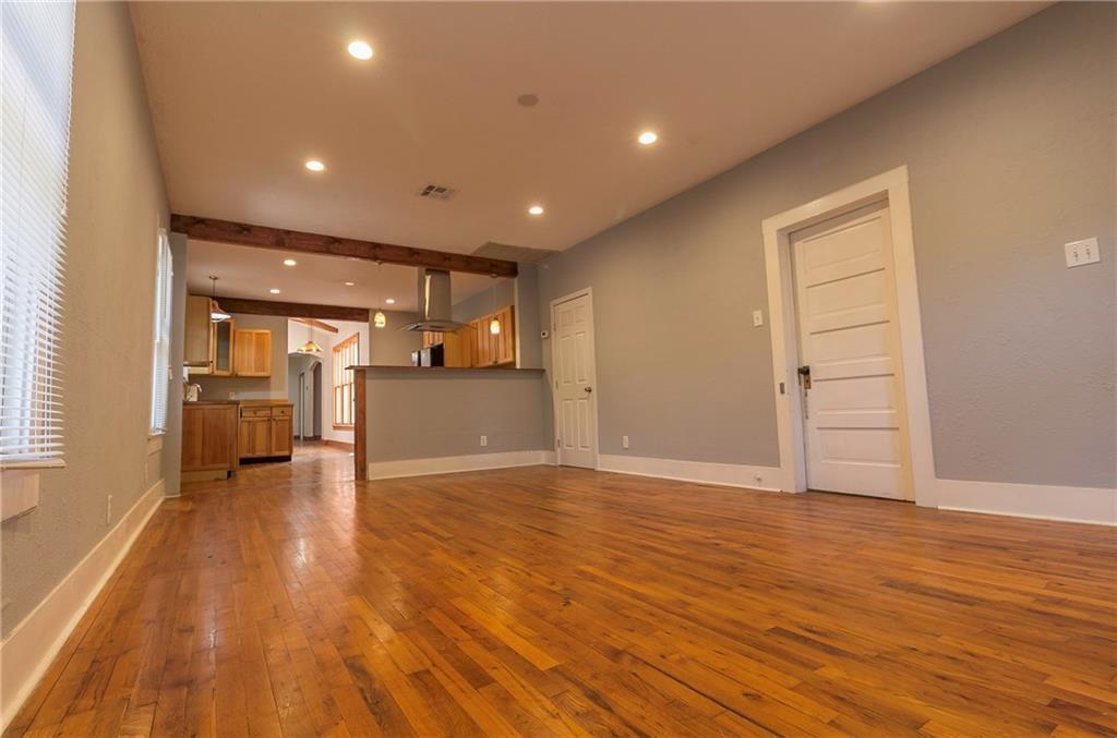 4517 Avenue F None Property Photo 4