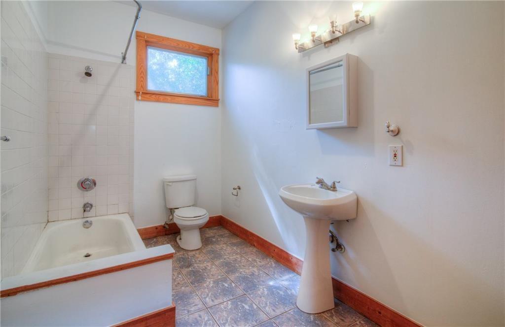 4517 Avenue F None Property Photo 11