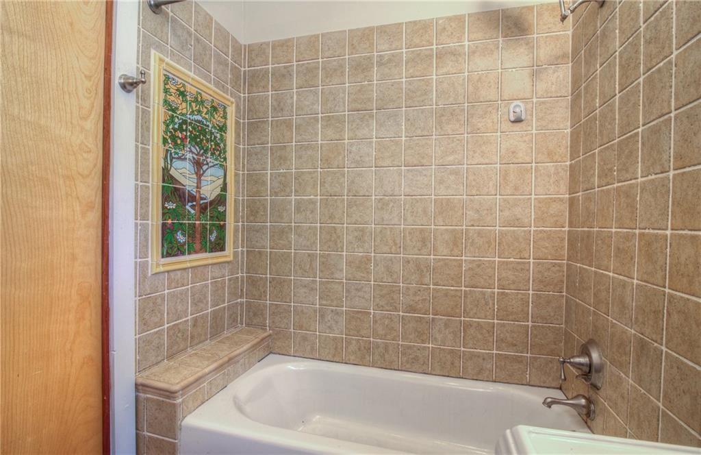 4517 Avenue F None Property Photo 20