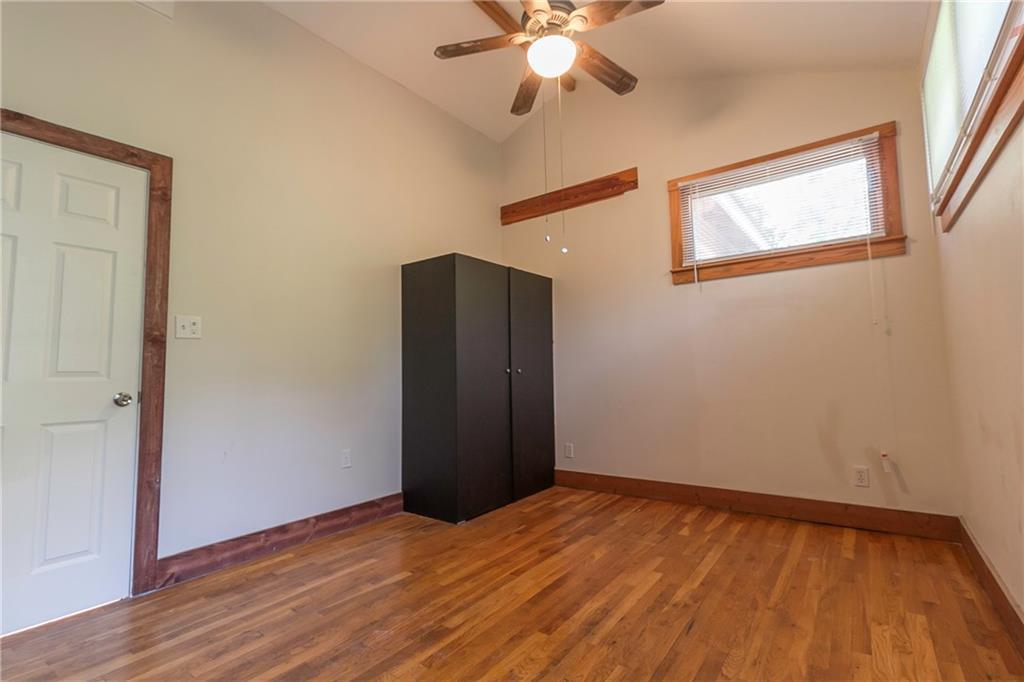 4517 Avenue F None Property Photo 22