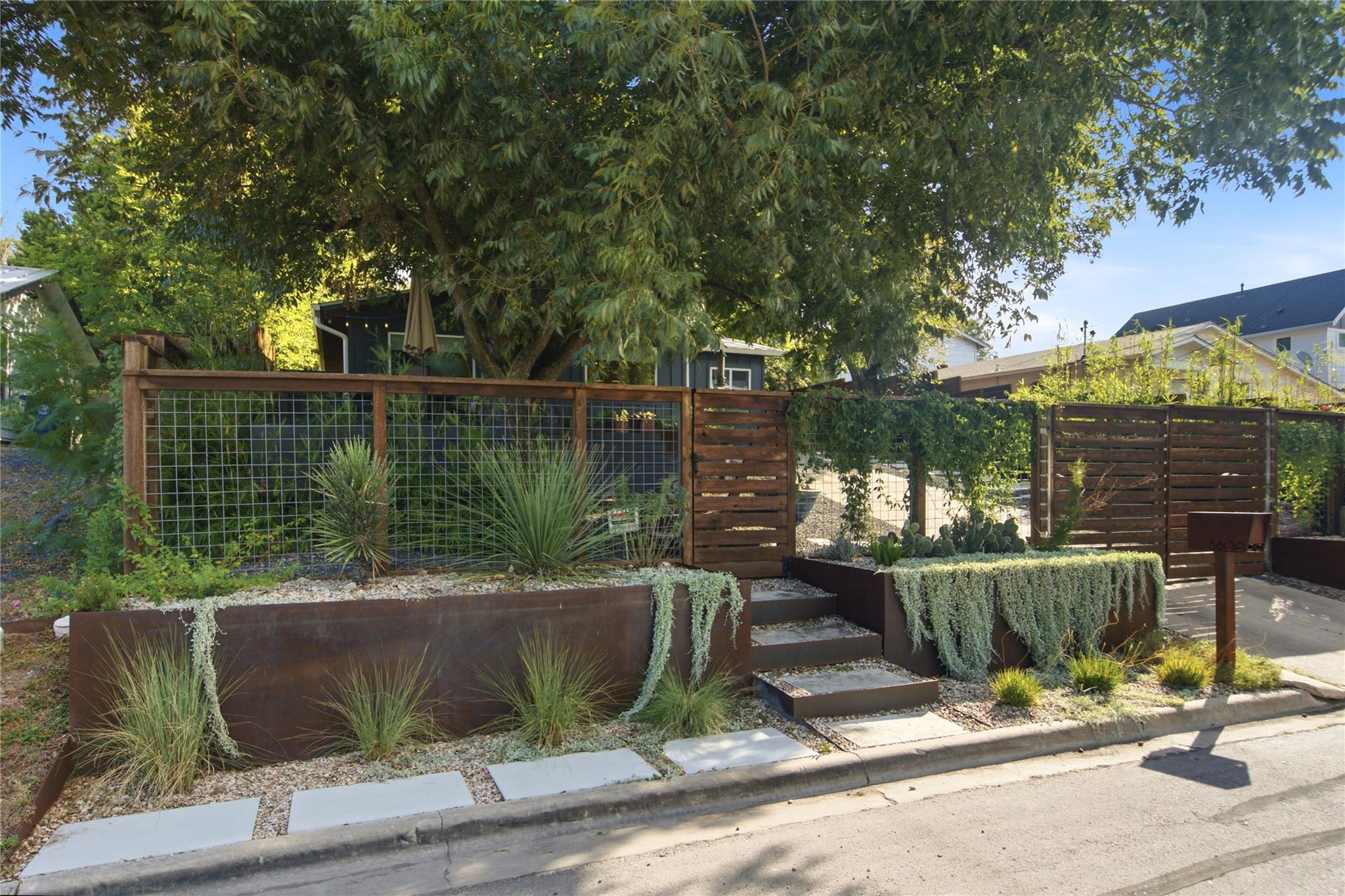 5600 Ledesma Rd Property Photo 22