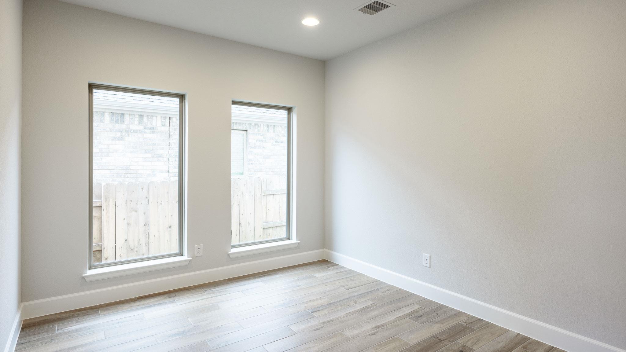 304 Royal Fern Rd Property Photo 6