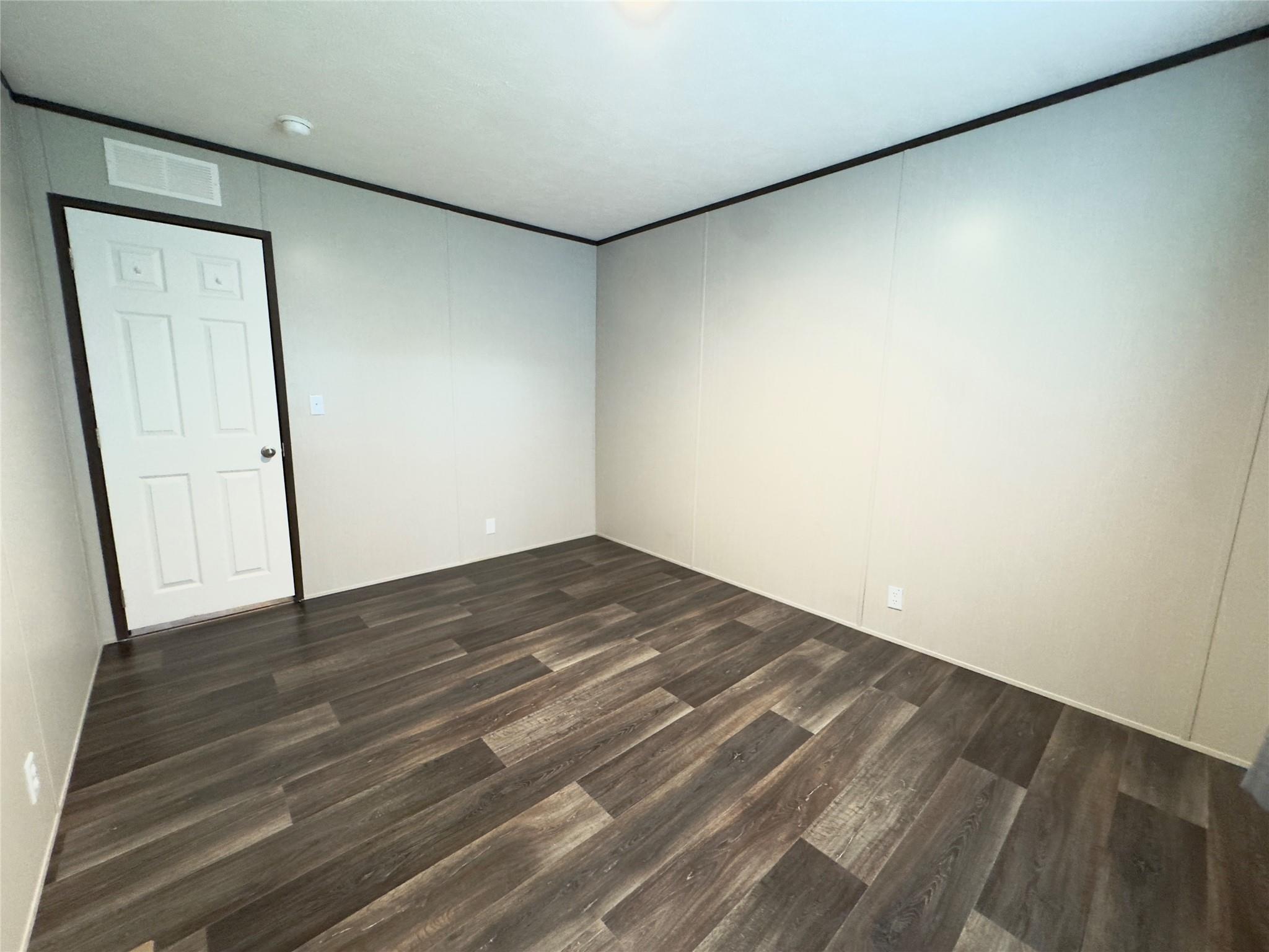 268 Flaming Oak Dr Property Photo 17