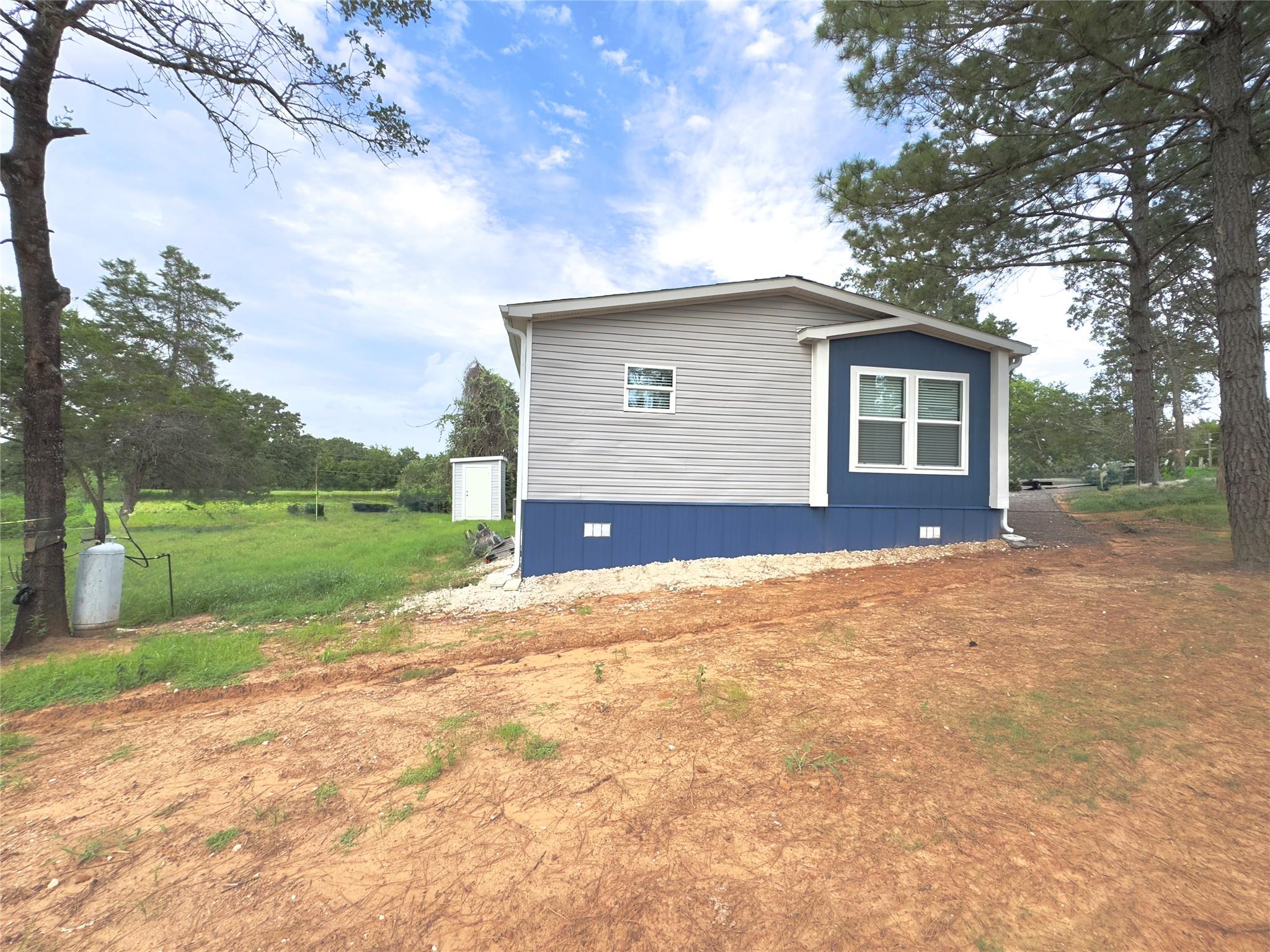 268 Flaming Oak Dr Property Photo 26