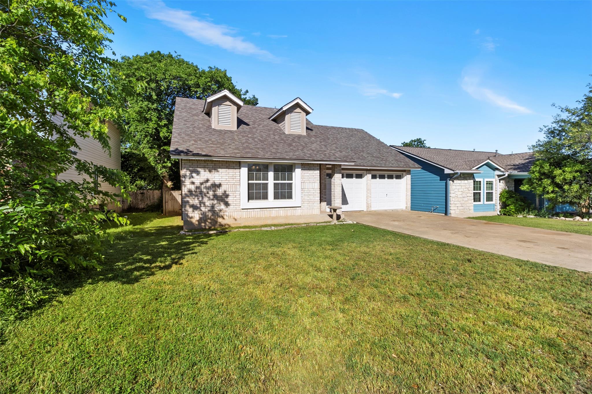 2210 Lasso Dr Property Photo 1