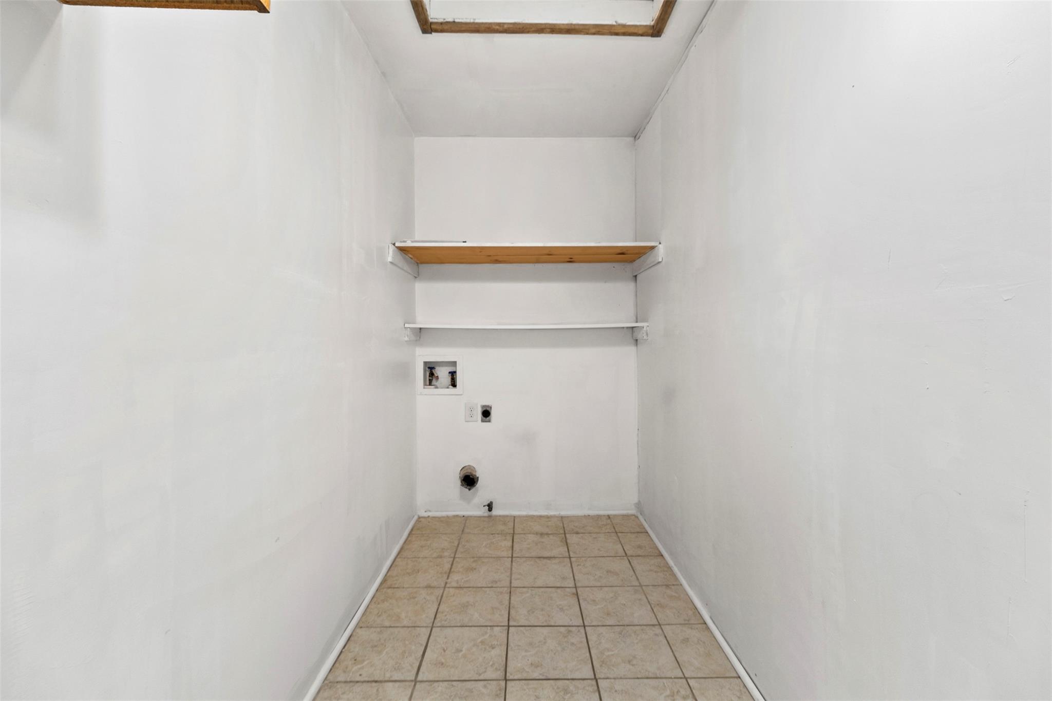 2210 Lasso Dr Property Photo 17