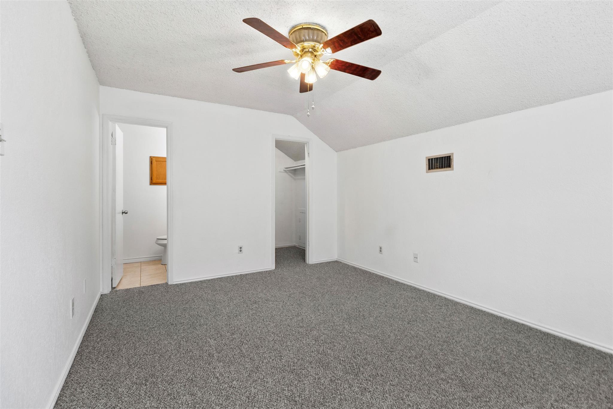 2210 Lasso Dr Property Photo 20