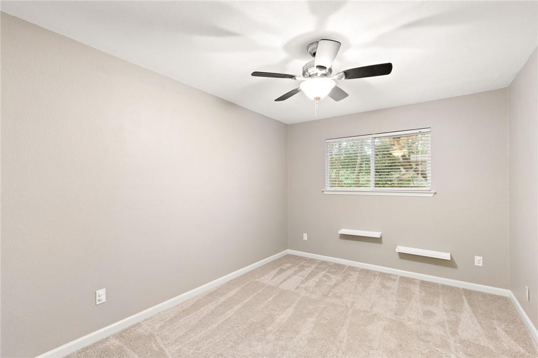 9708 Moorberry St Property Photo 17