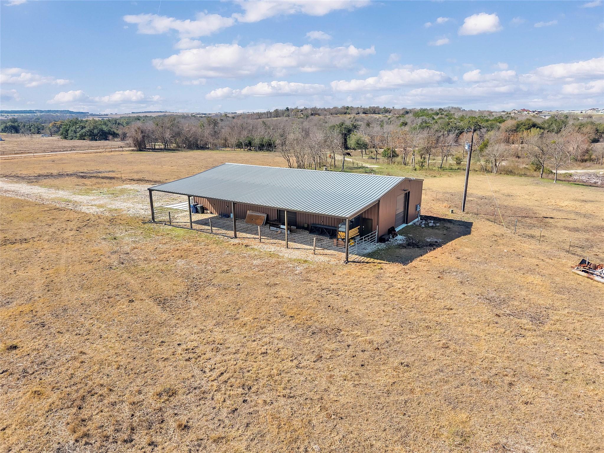 779 County Road 329 Rd Property Photo 18