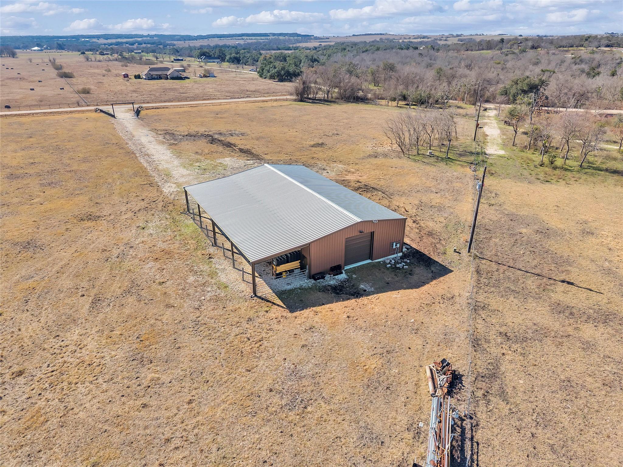 779 County Road 329 Rd Property Photo 19
