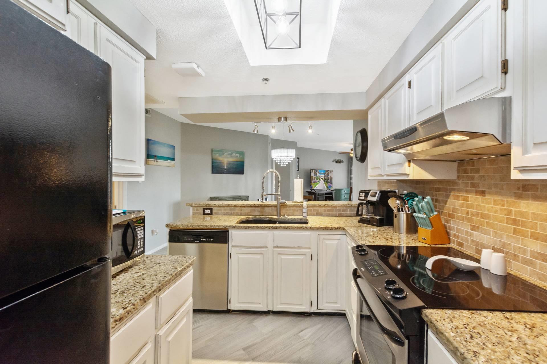 2010677 Property Photo 4