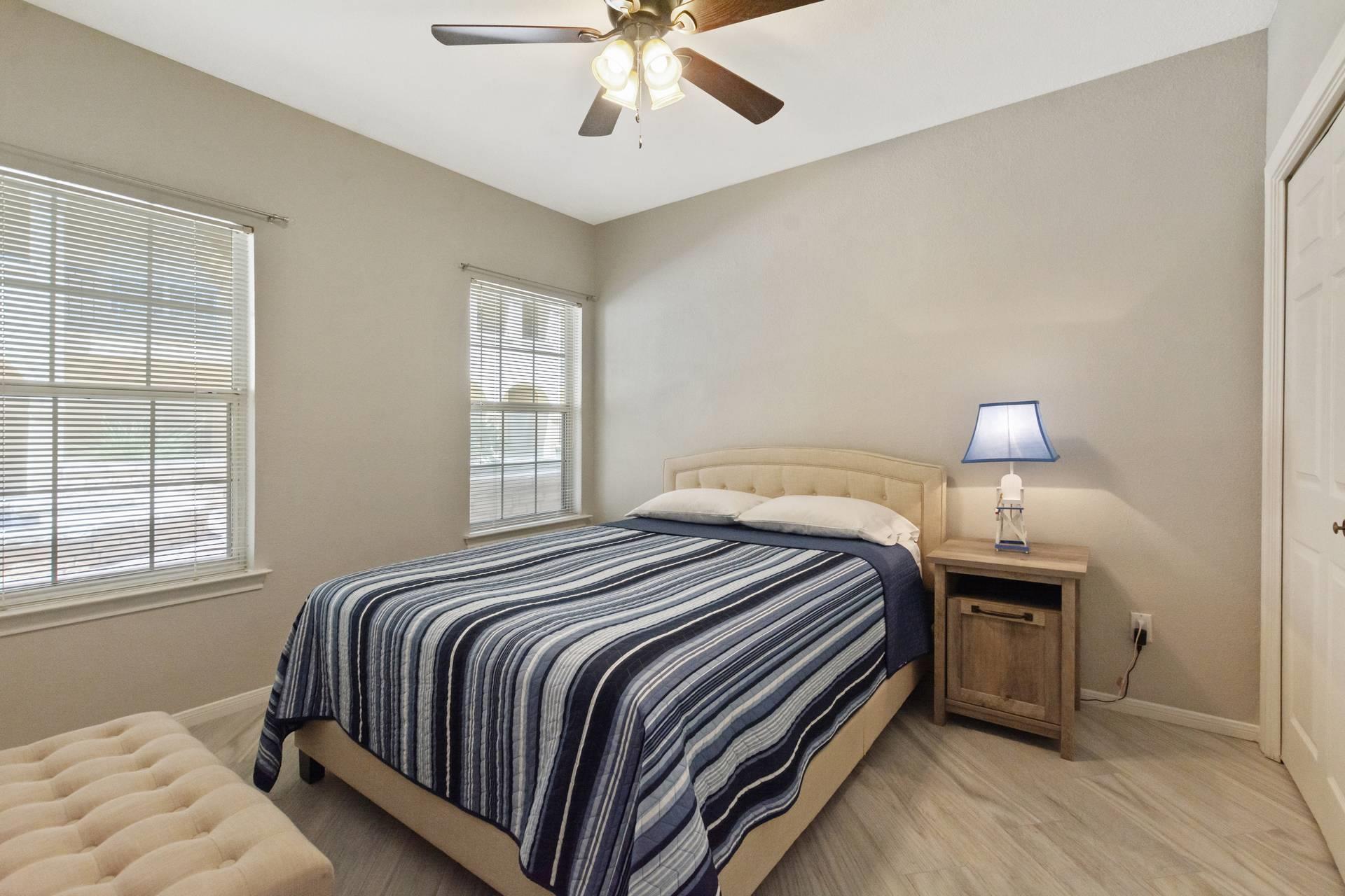 2010677 Property Photo 16