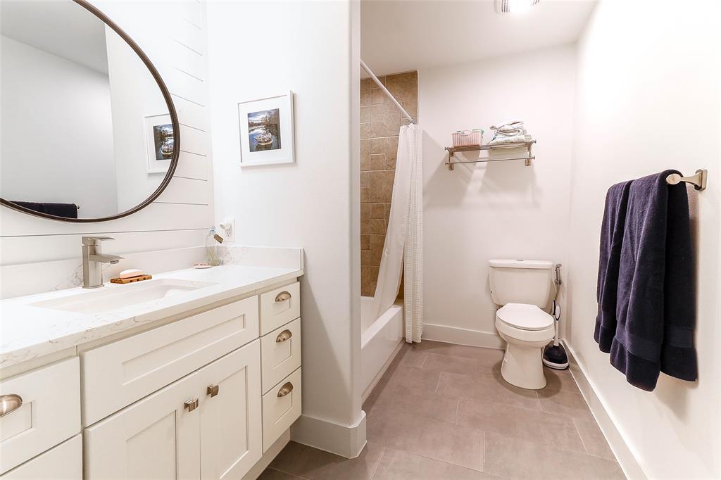405 Deerfoot Cir Property Photo 6