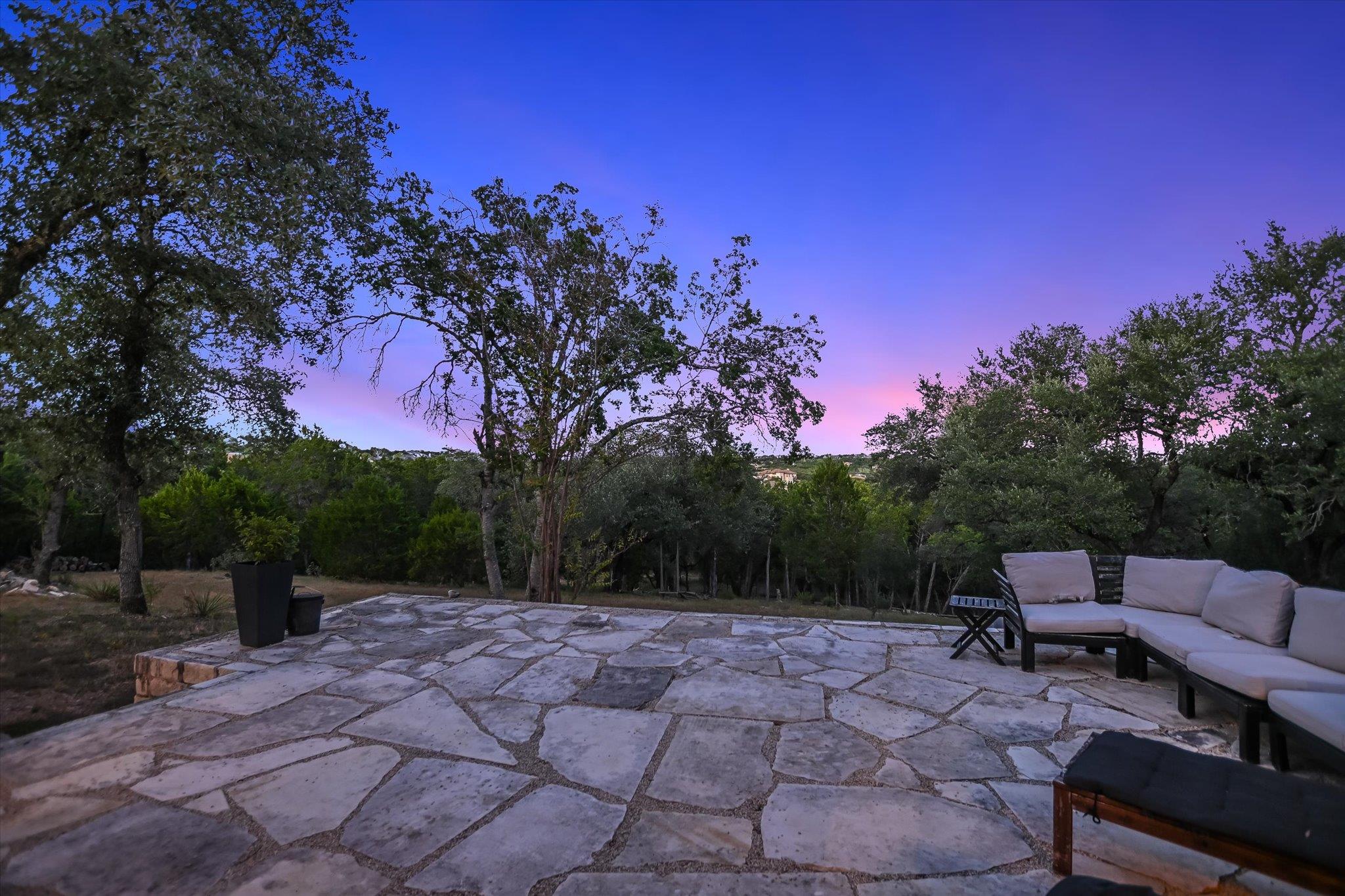 3909 Ranch Creek Dr Property Photo 2