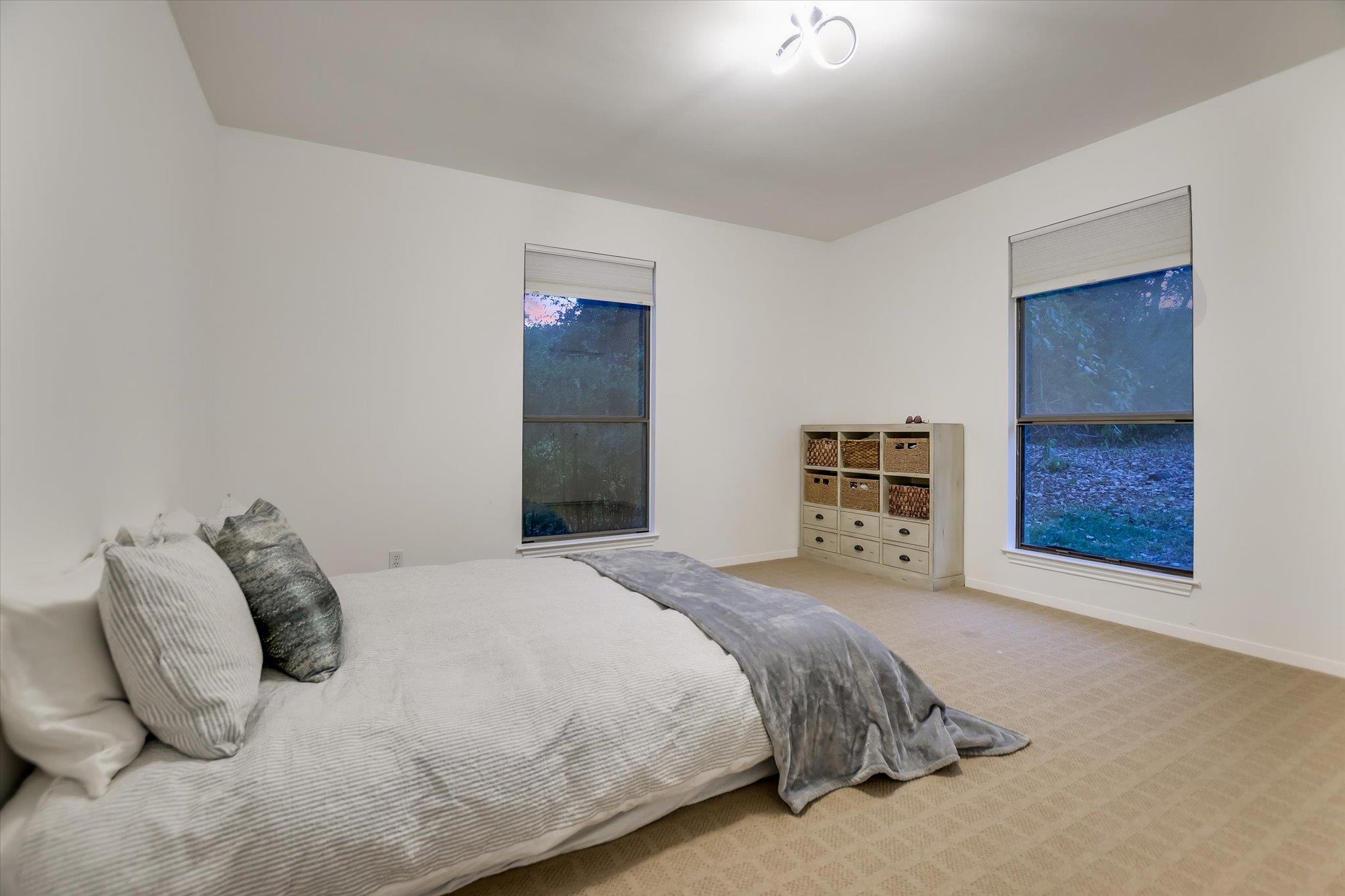 3909 Ranch Creek Dr Property Photo 11