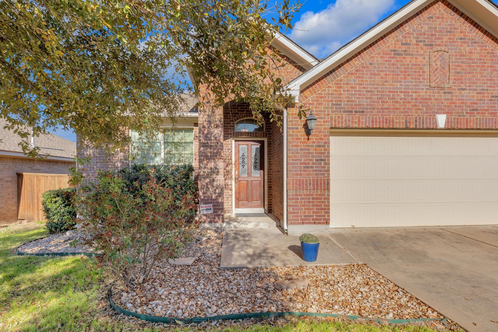 229 Caddo Lake Dr Property Photo