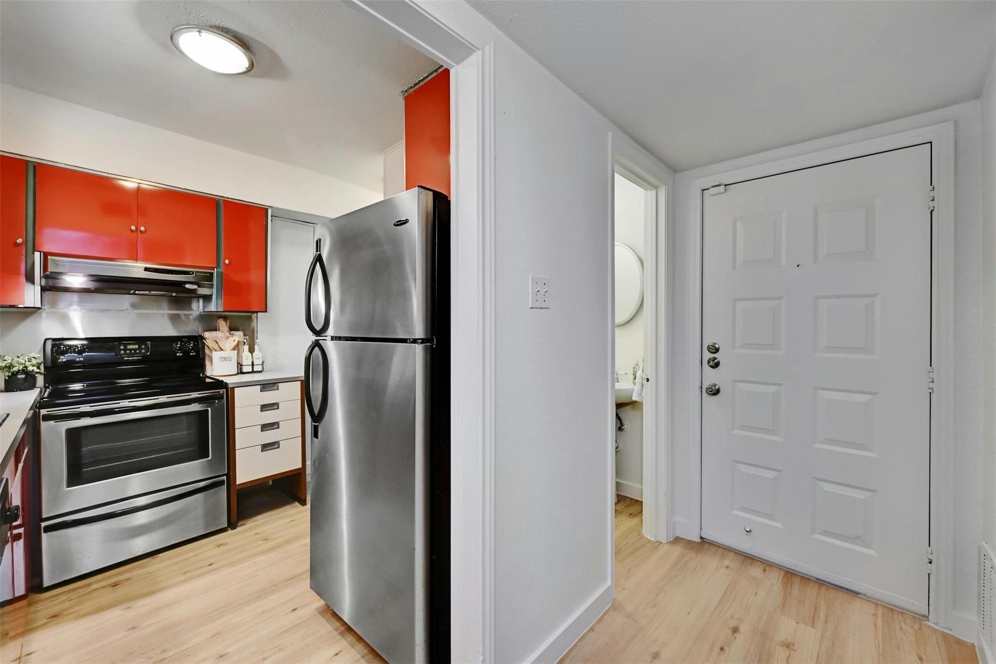 2122 Hancock Dr 119 Property Photo 26