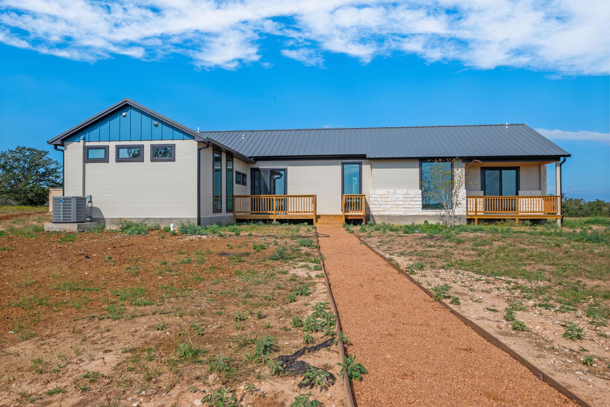 111 Starlight Path Path Property Photo 32