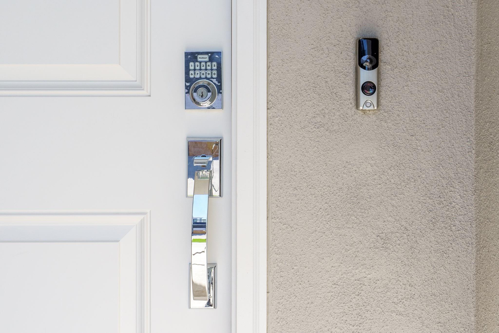 2301 Castillo Dr Property Photo 2