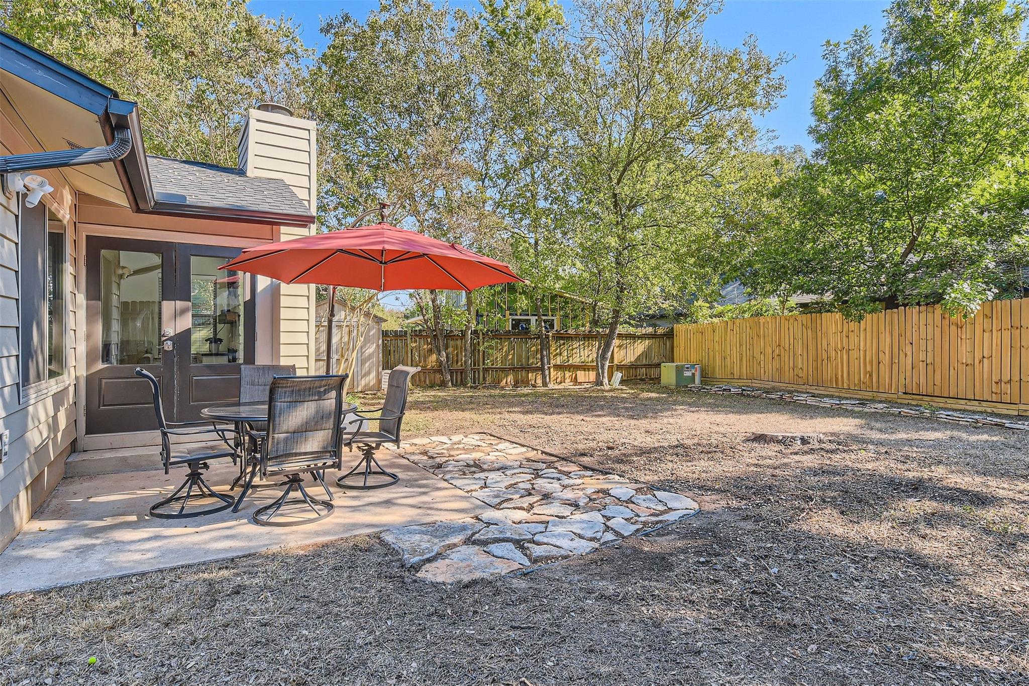 4910 Pelham Dr Property Photo 27